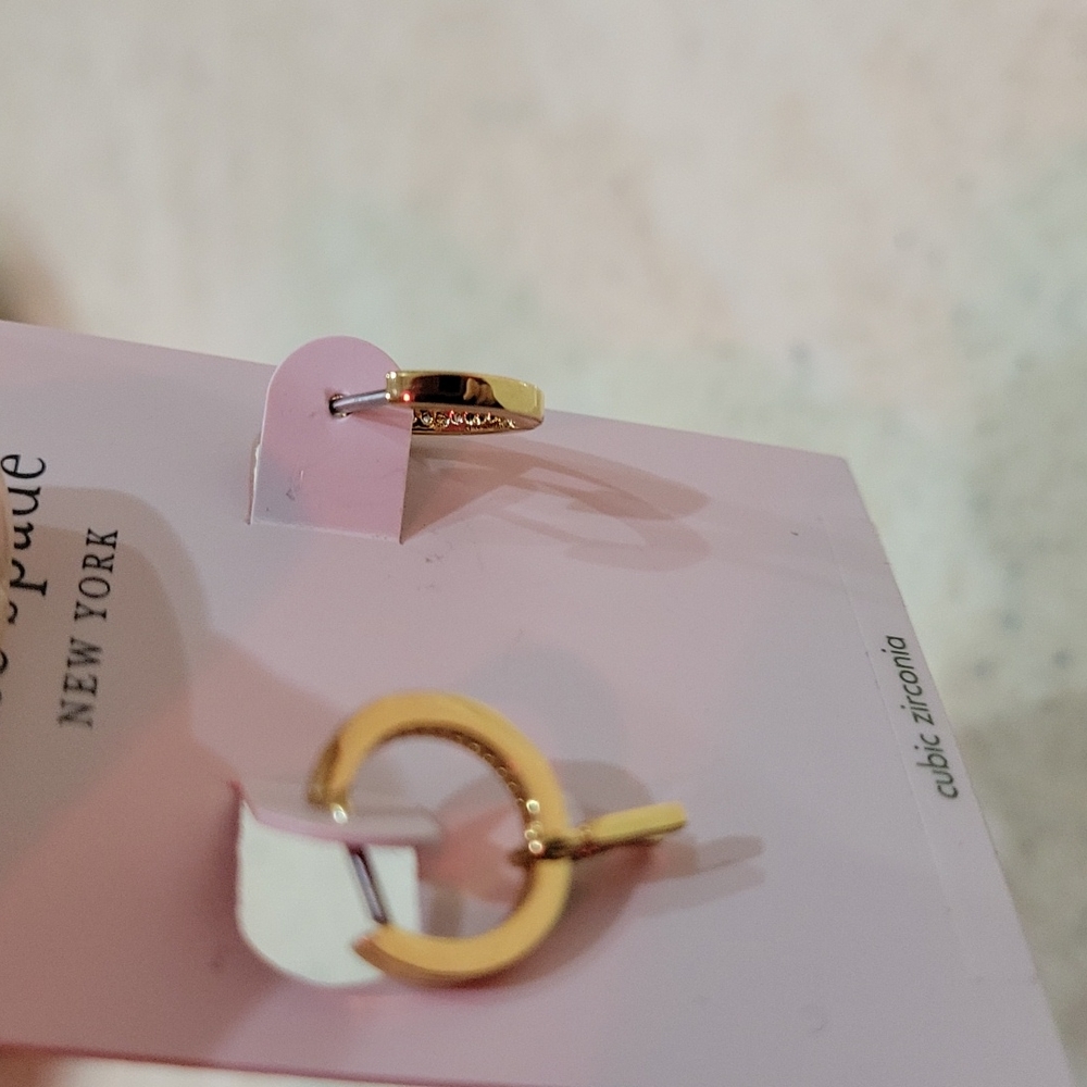 KATE SPADE INTIAL K EARRING - Picture 11 of 14